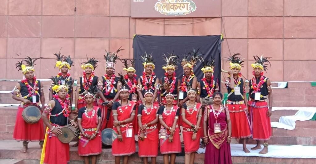 The beat of the 'Gutta Mandar' from Dhamtari will resonate at Rashtrapati Bhavan; artists from Saraitola will represent Chhattisgarh.