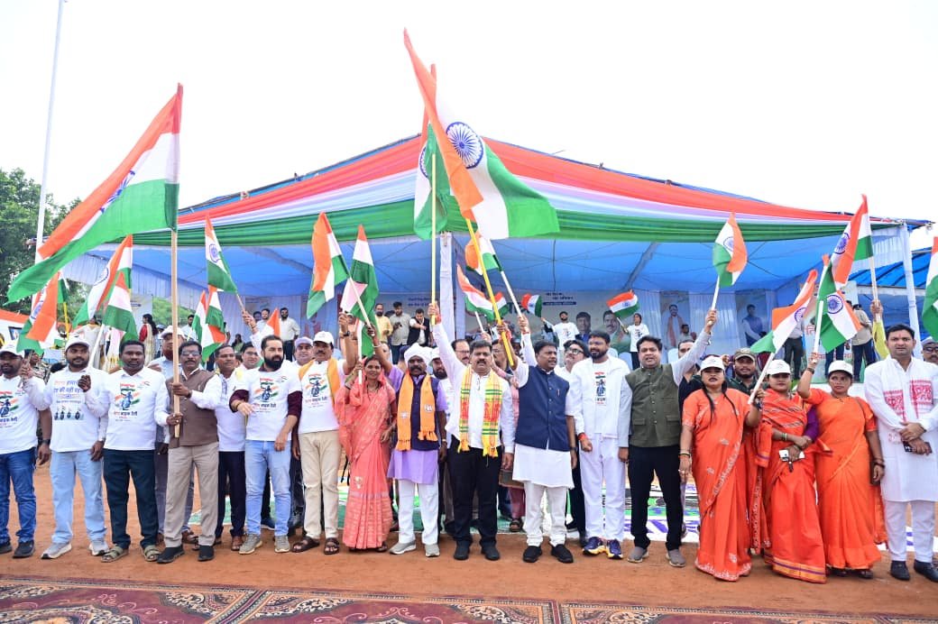 The Tricolour resonates in Bastar; ‘Bastar Tiranga Yatra 2026’ launched from Naxal-affected areas.
