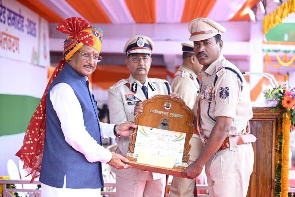 Chhattisgarh Police's bravehearts honored at the Independence Day ceremony; decorated with medals for outstanding service.