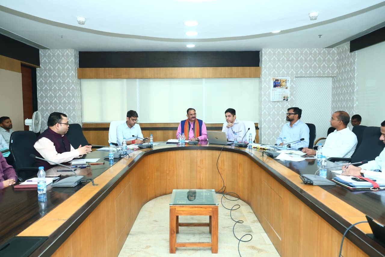 Review of health services; Minister issues strict directives.