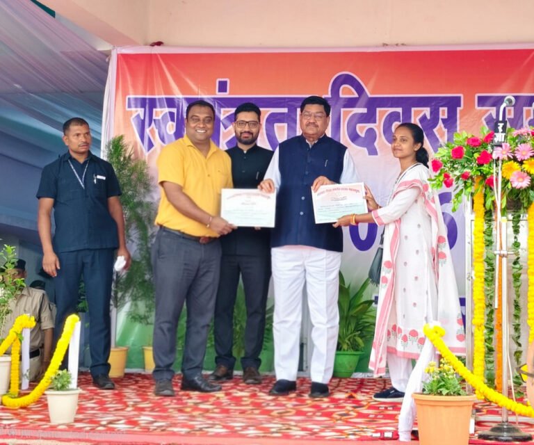 Nilesh Khande and Chitralekha Tarak Honoured for Excellence and Innovation