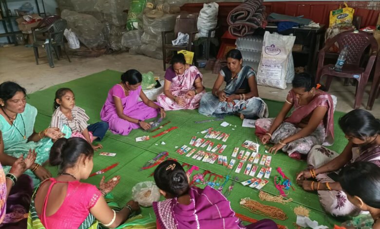 Rural women of Gariaband have turned *rakhis* into a means of self-reliance.
