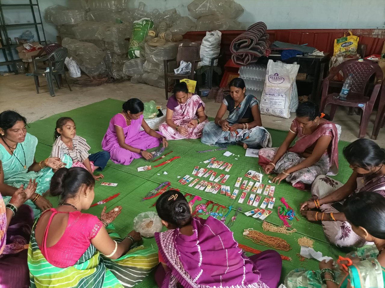 Rural women of Gariaband have turned *rakhis* into a means of self-reliance.