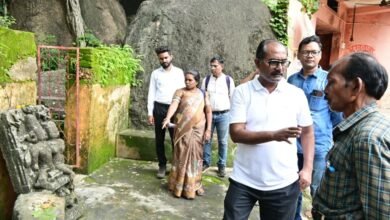 Photo of गौरेला-पेंड्रा-मरवाही की प्राचीन विरासत को सहेजने की कवायद तेज, विशेषज्ञ दल ने किया पुरातात्विक स्थलों का सर्वे