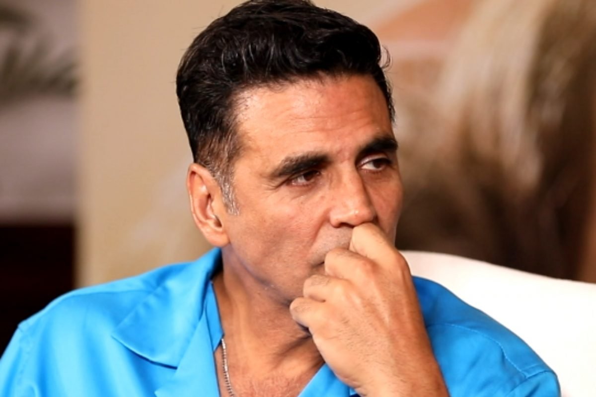 Akshay Kumar’s ‘Kesari’ avatar amidst controversies; ‘Khiladi Kumar’ back in the headlines amidst viral debates.
