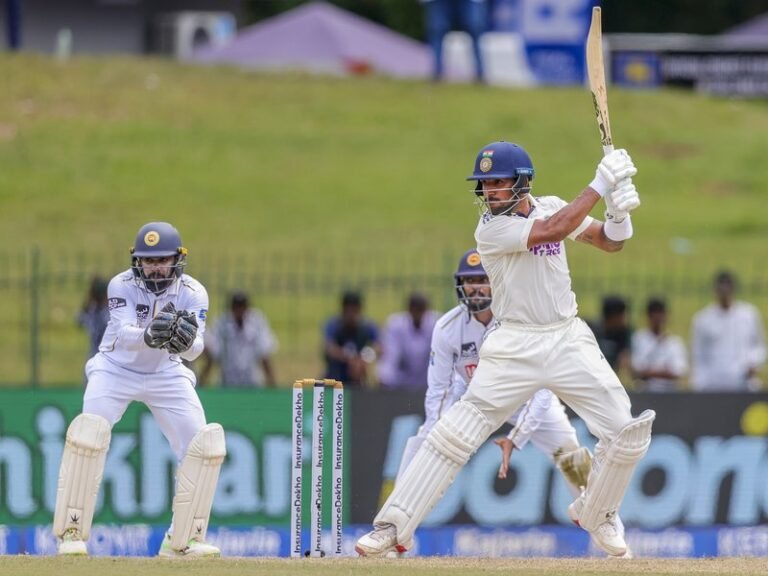 Sri Lanka in dire straits; India enforces the follow-on. The entire team was bowled out for 290—now just steps away from victory!