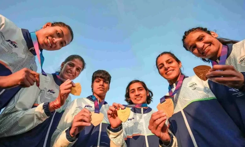 India's 'punch' in Glasgow spells doom for the world! India reigns supreme in the boxing ring with a historic haul of 7 gold medals, striking fear into opponents!