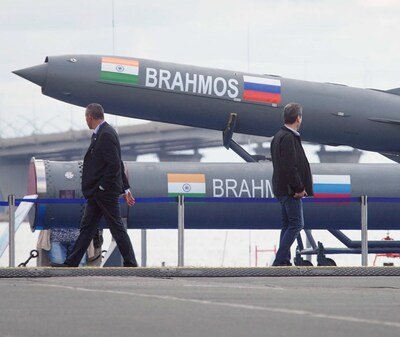 ₹10,000 crore BrahMos deal spells doom for enemies! Indian Army's mega-operation—devastation across the border now guaranteed.