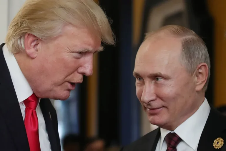 Back-channel deal between the US and Russia? FBI chief's surprise visit to Moscow!