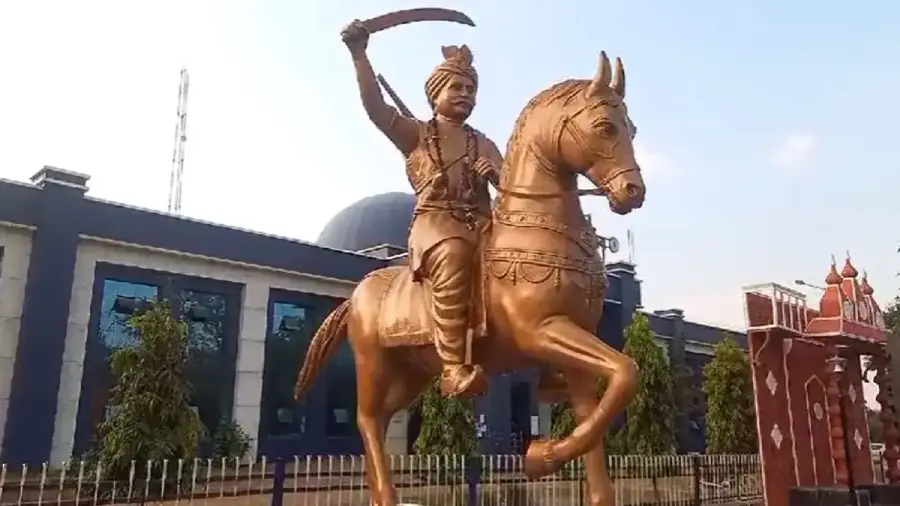 The son of the soil who challenged British rule to feed the poor: Read the saga of valor of Veer Narayan Singh, the first martyr of Chhattisgarh!