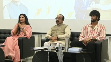 Photo of रायपुर NIT में ‘खेलो इंडिया संवाद’, अरुण साव ने युवाओं से कहा- नशे से दूर रहकर बनाएं विकसित भारत