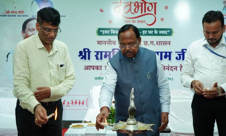 देवभोग को देशभर में गुणवत्ता और भरोसे की पहचान बनाने की तैयारी, उरला दुग्ध संयंत्र पहुंचे रामविचार नेताम 1 Preparations underway to establish Devbhog as a symbol of quality and trust across the country; Ramvichar Netam visits Urla Milk Plant
