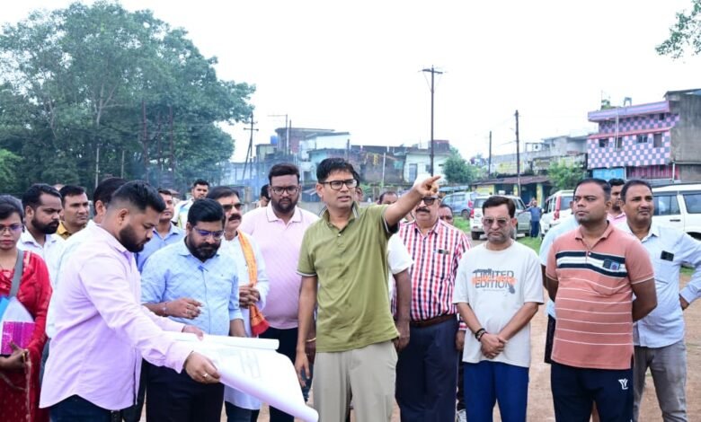 Raigarh's development pace accelerates! OP Choudhary conducts a marathon inspection, focusing on major projects including the ₹400-crore Ring Road.