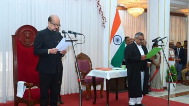 Photo of छत्तीसगढ़ हाईकोर्ट को मिला 16वां मुख्य न्यायाधीश, कृष्ण राम महापात्र ने ली पद की शपथ