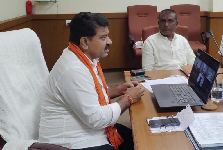 Districts from Bastar to Durg to be illuminated by the ‘Aashirwad ka Diya’; Deputy CM Vijay Sharma reviews preparations.
