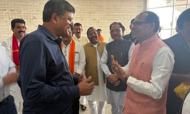 Shivraj Singh Chouhan arrives in Raipur; praises ICAR-NIBSM's agricultural research.
