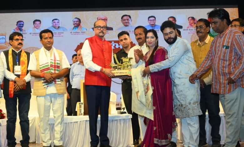 Grand inauguration of the 41st Chakradhar Samaroh in Raigarh; opening evening adorned with melody, rhythm, and dance.