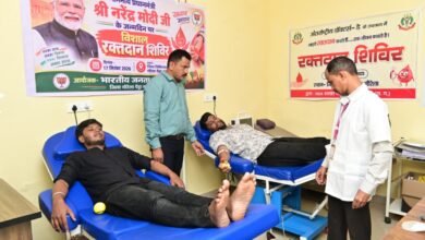 Photo of सेवा संकल्प अभियान में दिखी मानवता की मिसाल, जिला अस्पताल में 16 यूनिट रक्तदान
