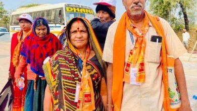 Photo of सालों का सपना हुआ साकार, रामलला के दरबार पहुंचा डोमन-पार्वती का दंपती