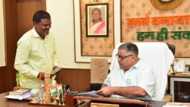 Photo of जनदर्शन में मंत्री राजेश अग्रवाल का सख्त संदेश, बोले- जनता की समस्याओं के समाधान में नहीं चलेगी देरी