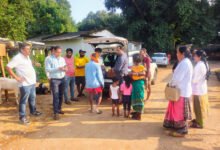 बस्तर में बाढ़ का पानी उतरा, अब बीमारियों का खतरा! स्वास्थ्य विभाग ने संभाला मोर्चा 22 Floodwaters recede in Bastar; now, the threat of disease looms! Health Department steps in.
