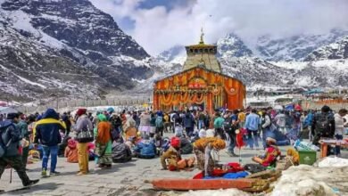 Photo of गणेश चतुर्थी पर केदारनाथ यात्रा अचानक ठप: चीरबासा में भयानक तबाही, गौरीकुंड में फंसे हजारों श्रद्धालु!