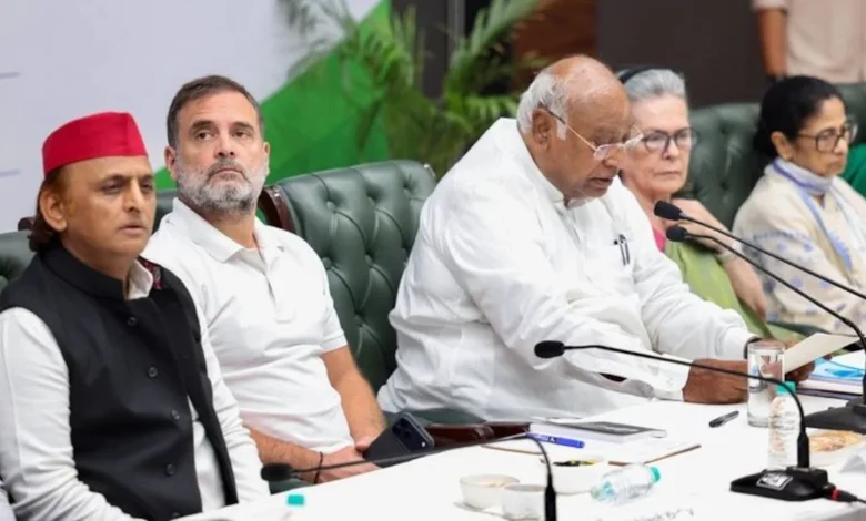 india-bloc-emergency-meeting-constitution-club-delhi