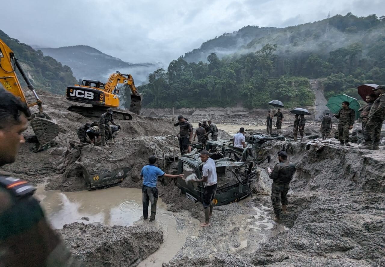 sikkim-landslide-rimbi-relief-and-rescue-operation