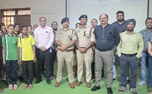 From 'digital arrest' to fake KYC... students get safety tips to avoid every trap set by cyber fraudsters.