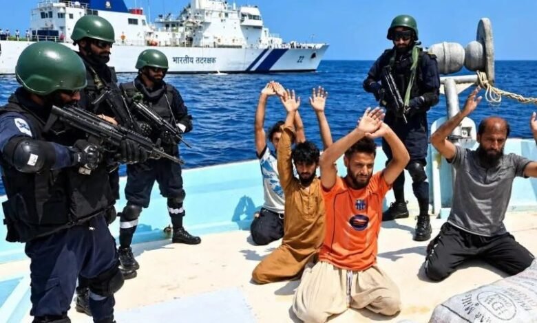 indian-coast-guard-seizes-3000-crore-drugs-pakistani-boat