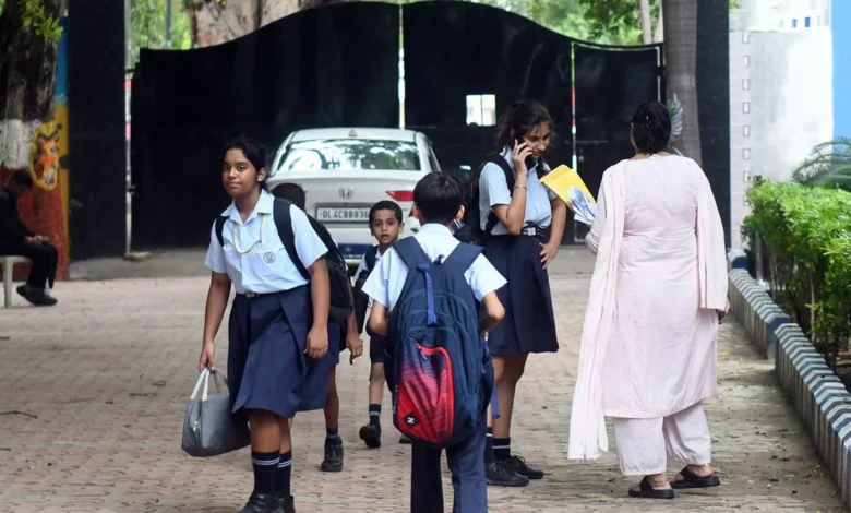 जन्माष्टमी पर सार्वजनिक अवकाश, स्कूल-कॉलेज और सरकारी कार्यालय बंद 1 chhattisgarh-janmashtami-holiday-september-4-2026