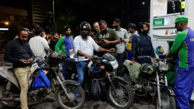 Photo of पाकिस्तान में पेट्रोल पर हाहाकार! 1,000 रुपए लीटर तक पहुंचने का अलर्ट