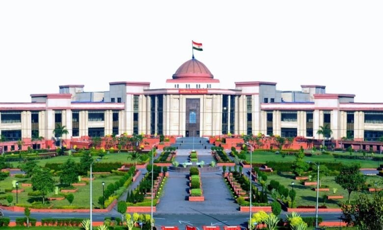 cg-high-court-decision-on-employee-transfer-controversy