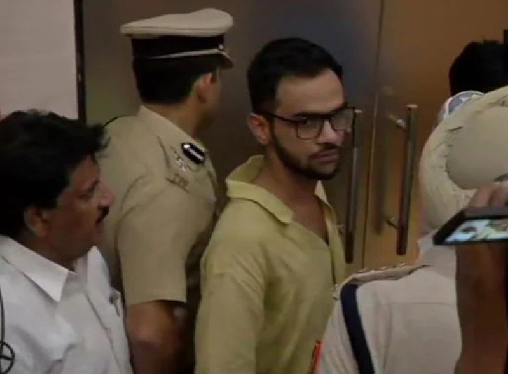sensor-board-flags-umar-khalid-documentary-screening-iiit-hyderabad