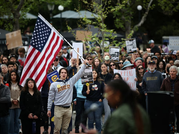 us-court-blocks-trump-visa-restrictions-international-students