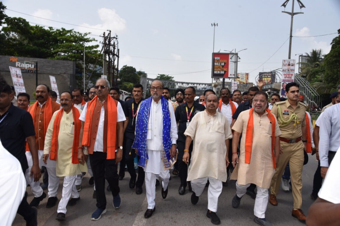 Message of a drug-free India in Raipur on Gandhi-Shastri Jayanti; foot march held with Governor Deka.