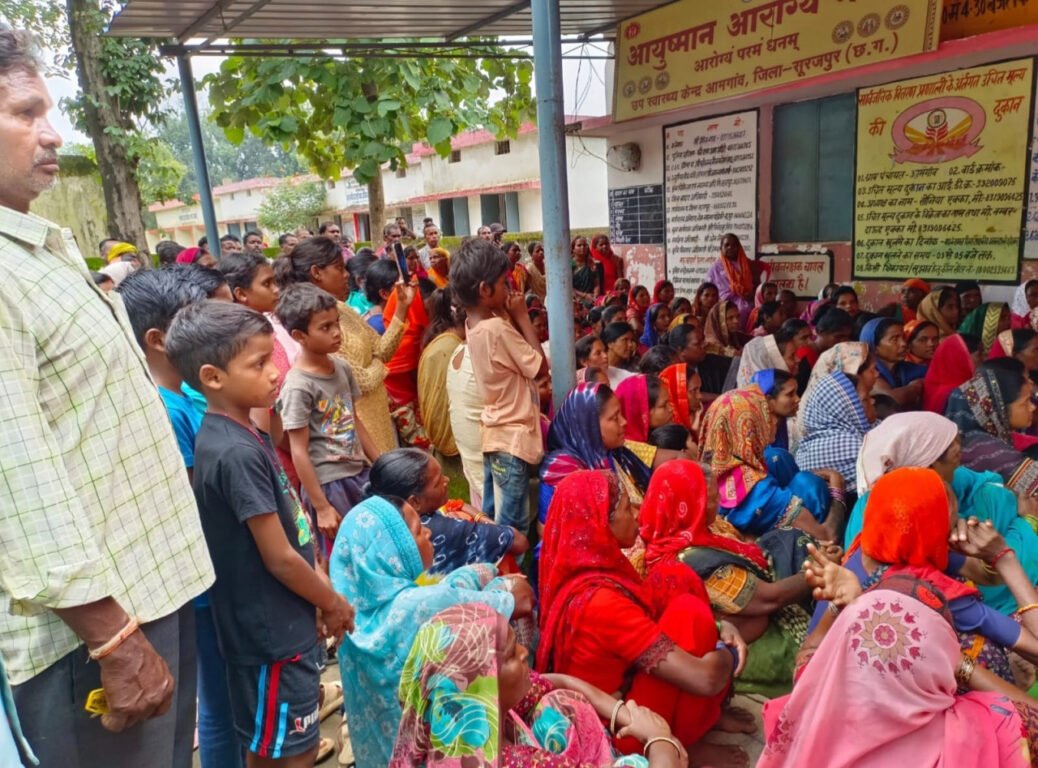 Impact of 'Seva Sankalp' in Surajpur: 38,943 people benefited from treatment and check-ups across 46 health camps.