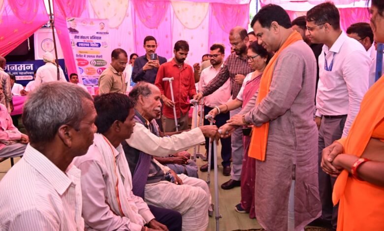 Government at Your Doorstep: 'Seva Setu' camps held in Gaurela-Pendra-Marwahi; rations, land leases, and licenses provided on the spot.