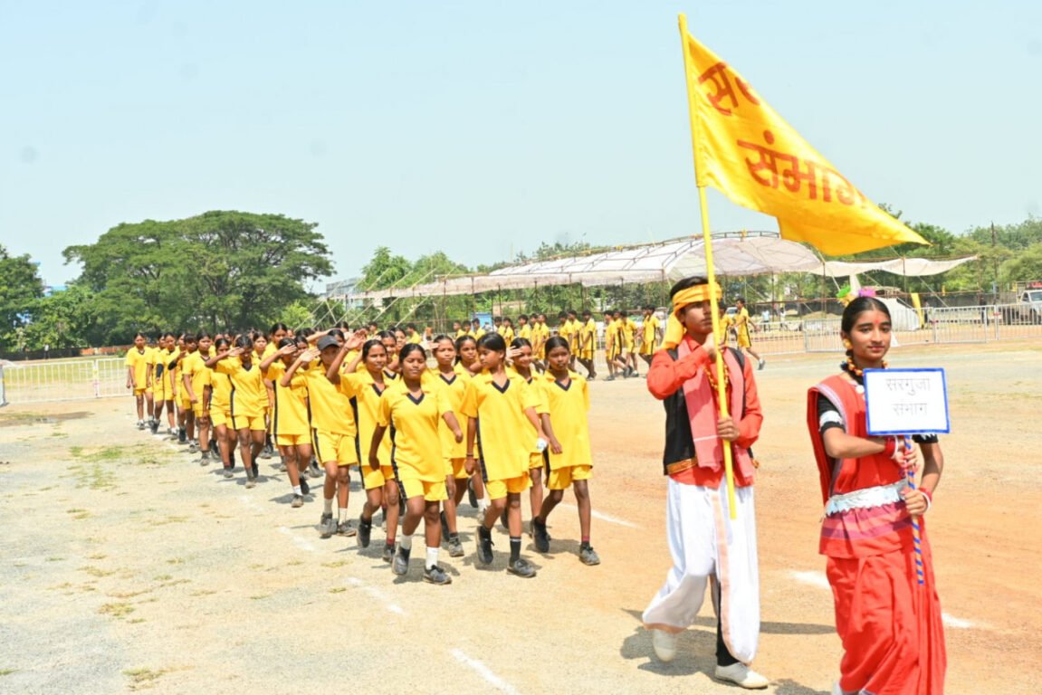 रायपुर संभाग का जलवा! 26वीं राज्य स्तरीय शालेय क्रीड़ा प्रतियोगिता में ओवरऑल चैंपियन, बलौदाबाजार में डाइट खोलने का ऐलान
