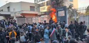 france-student-protests-turn-violent-macron-government-struggles