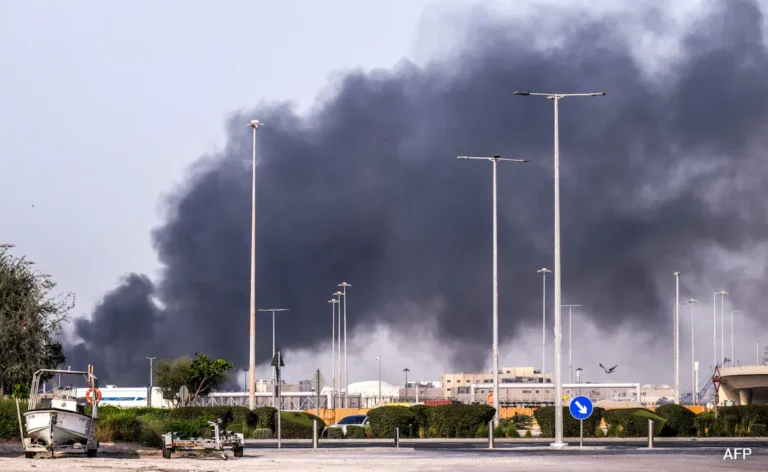 houthi-rebels-fire-missiles-at-aden-international-airport-yemen-escalation