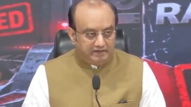 Turmoil in the country... and Rahul Gandhi is in 'Champa'! BJP launches a sharp attack— 'Without power, the Congress is writhing like a fish out of water!'