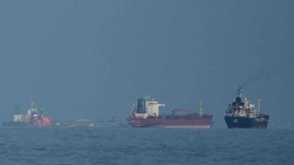 strait-of-hormuz-vessels-sunk-iran-us-conflict