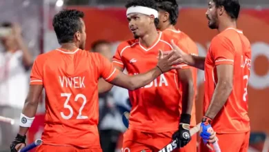 India makes history by crushing Malaysia 5-1, clinching gold in men's hockey for the second consecutive time.