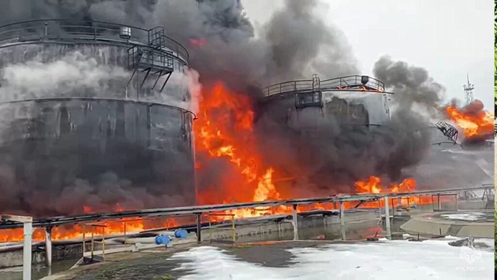 ukraine-massive-drone-attack-russia-oil-refineries-putin-reaction